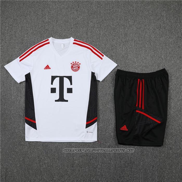 Tracksuit Bayern Munich 2022-2023 Short Sleeve White - Shorts